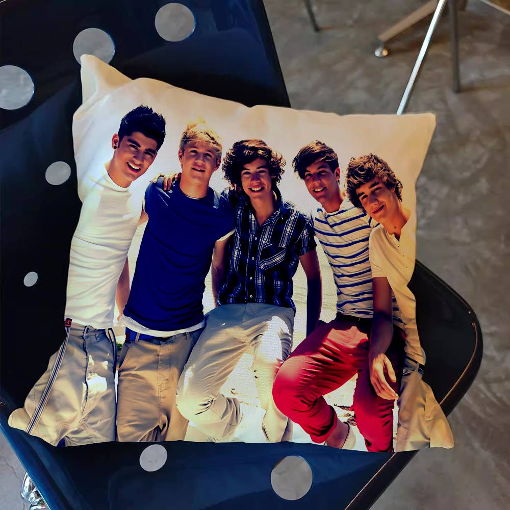 Rock O-One D-Direction Cushion - Home Textiles Direct recension och pris